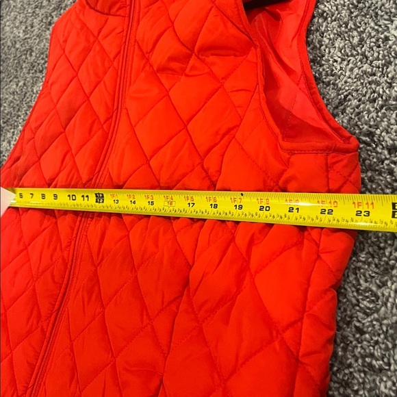 Lands' End Vibrant Red Quilted Vest woman’s large - Picture 5 of 5
